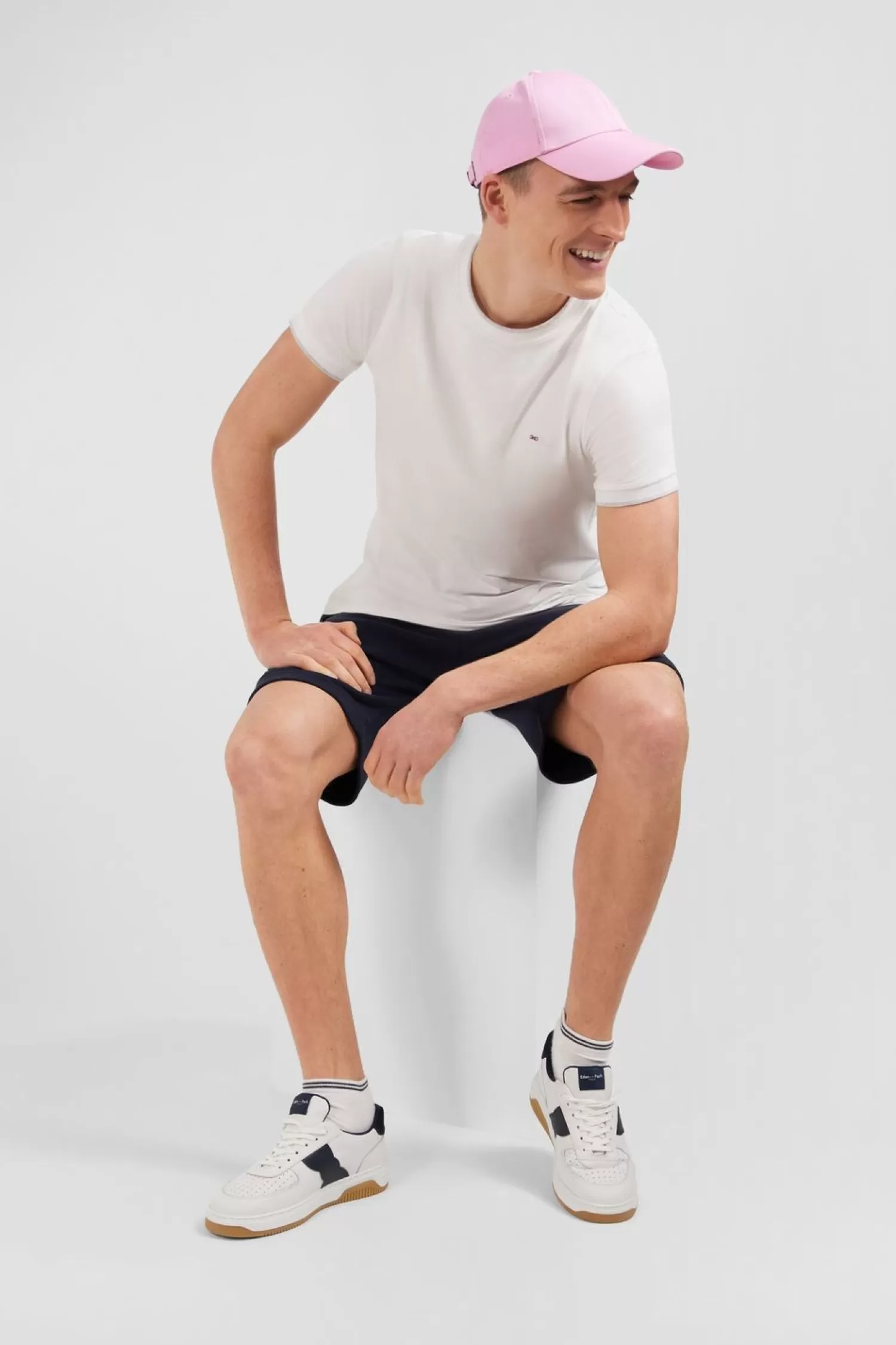 baskets_blanches_bicolores_en_cuir_2.webp Eden Park Baskets Blanches Bicolores En Cuir-Homme Sneakers