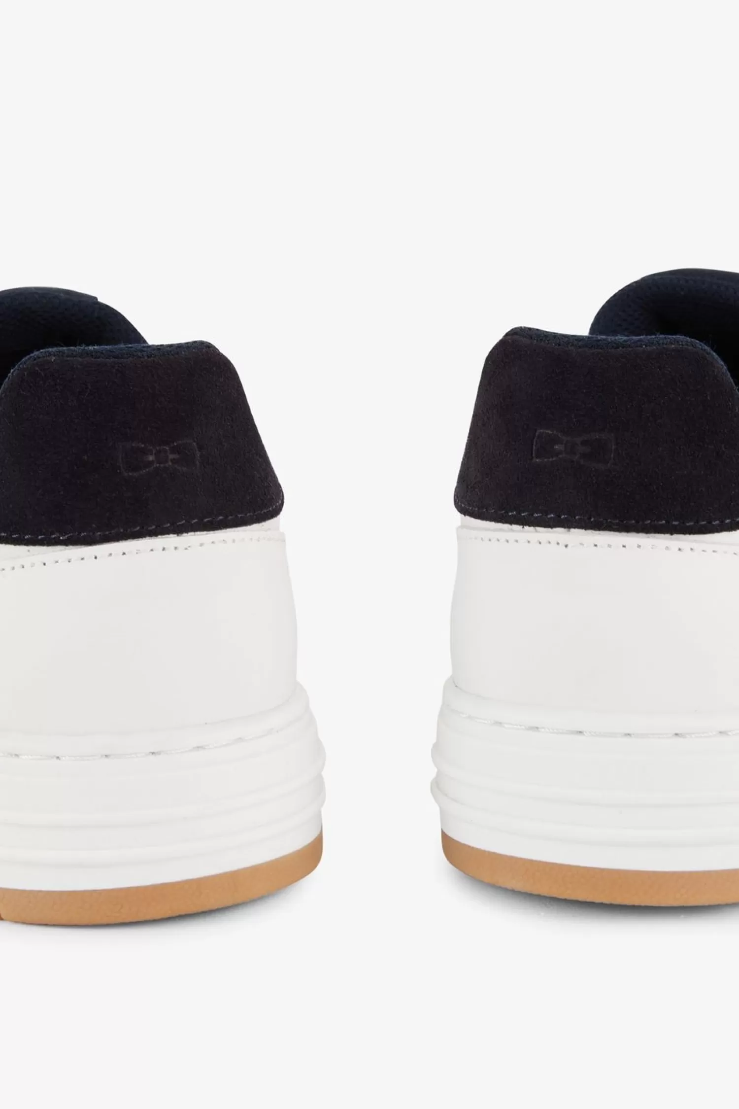 baskets_blanches_bicolores_en_cuir_5.webp Eden Park Baskets Blanches Bicolores En Cuir-Homme Sneakers