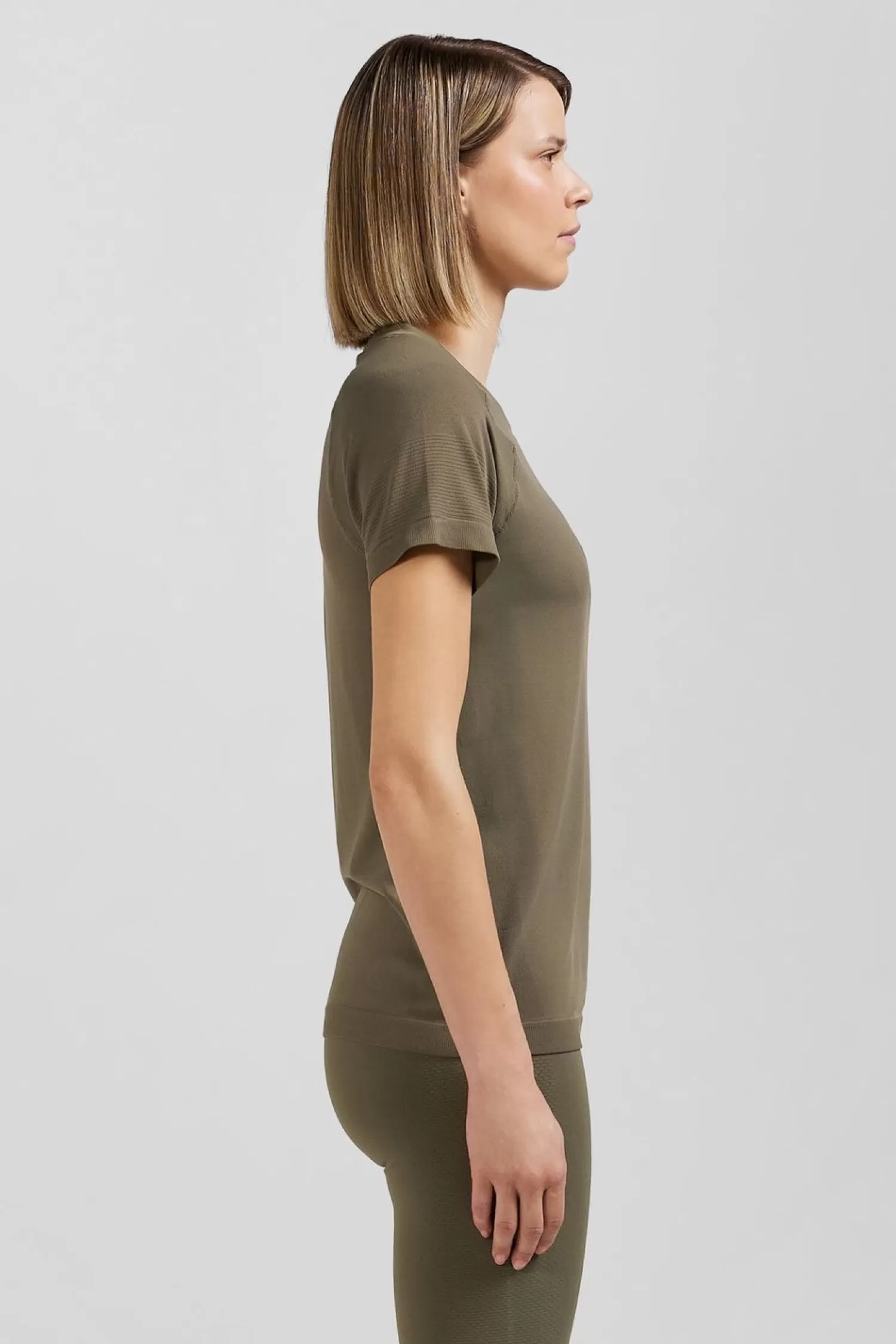 Eden Park T-Shirt De Sport Manches Courtes A Details Cercles Kaki-Femme T-Shirts